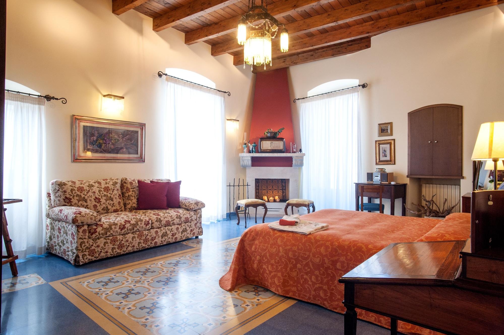 Vinslounge Suite Барлета Екстериор снимка
